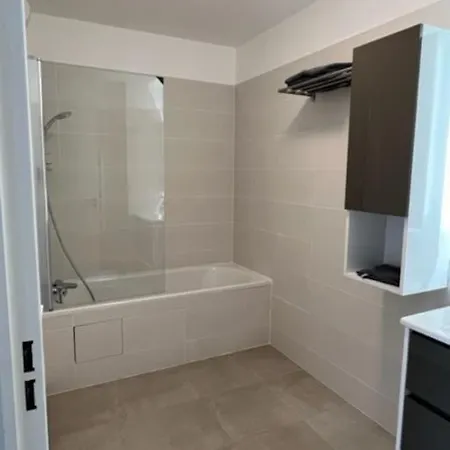 아파트 Moderne A Proximite De Paris, 클리시